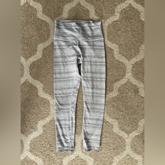 Women’s Lululemon Leggings - Picture 1 of 3